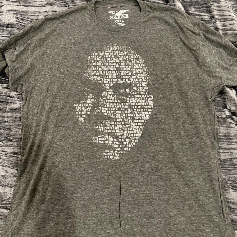 Men's Gray Graphic Nas T-Shirt